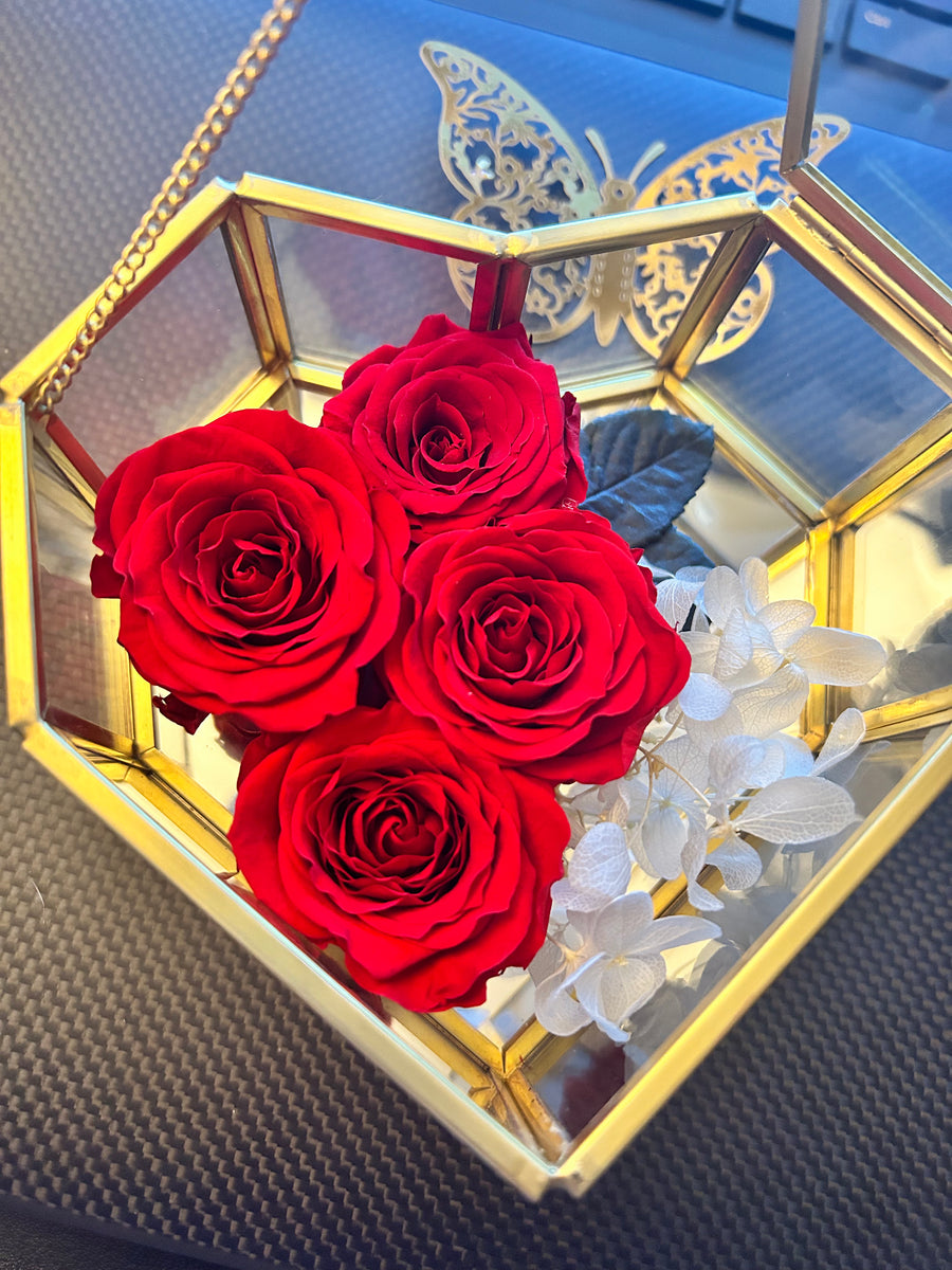 Eternal Heart Rose Terrarium | The Rose Maven - Preserved Luxury